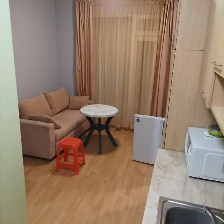 студия-солнце бассейн Apartamento *