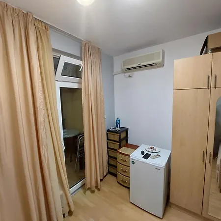 студия-солнце бассейн *