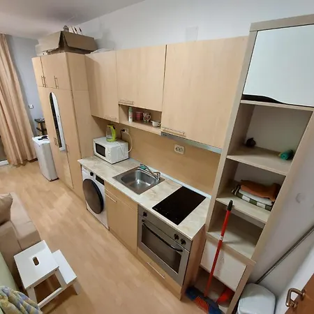 Apartment студия-солнце бассейн